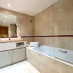 Pierre Charron C Appartement
