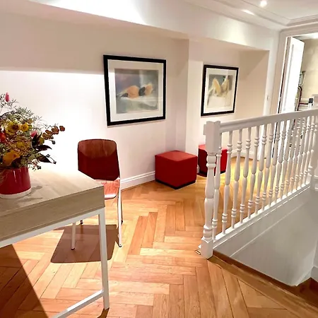 Pierre Charron C Paris